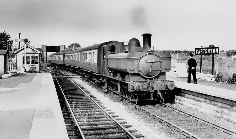 7411 Carterton 2 June 1954