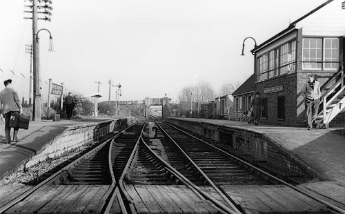 Brize Norton & Bampton station