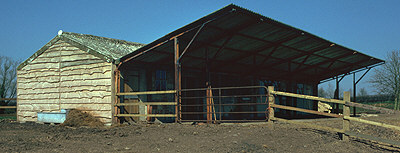 Carterton station building in 1980