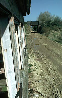 Carterton signal box and bridge