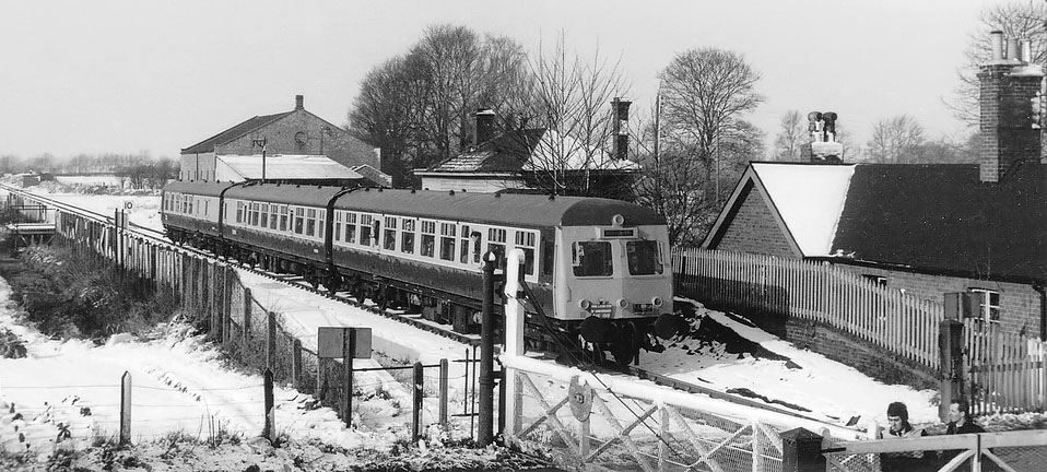 LCGB 'Isis' railtour at Eynsham